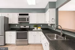 410 Wind Ridge Dr, Stafford, VA 22554 - Photo 4