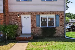 57 Bristol Ct, Stafford, VA 22556 - Photo 2