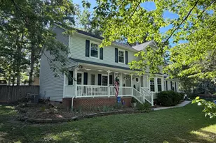 24 Braddock Dr, Fredericksburg, VA 22405 - Photo 2