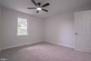 110 Oak Dr, Stafford, VA 22554 - Photo 12