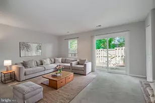 1229 Thomas Jefferson Pl, Fredericksburg, VA 22405 - Photo 12