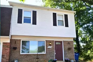 1229 Thomas Jefferson Pl, Fredericksburg, VA 22405 - Photo 1