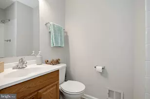 1229 Thomas Jefferson Pl, Fredericksburg, VA 22405 - Photo 30