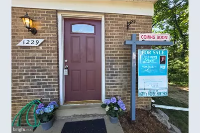 1229 Thomas Jefferson Place, Fredericksburg, VA 22405 - Photo 2