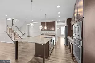 930 Forsythia Ln, Stafford, VA 22554 - Photo 16