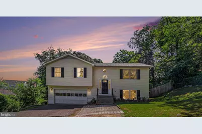 8 B Vue Avenue, Stafford, VA 22556 - Photo 1