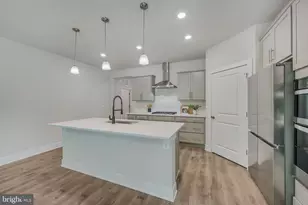 626 Long Meadow Dr, Fredericksburg, VA 22406 - Photo 14