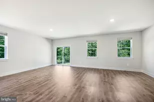 626 Long Meadow Dr, Fredericksburg, VA 22406 - Photo 12