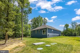 626 Long Meadow Dr, Fredericksburg, VA 22406 - Photo 40