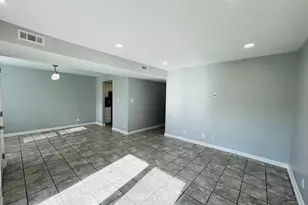 202 Chesterfield Ln, Stafford, VA 22556 - Photo 2