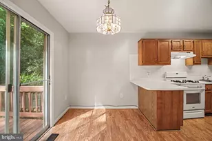 404 Kings Crest Dr, Stafford, VA 22554 - Photo 10