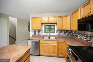 610 Kensington Dr, Fredericksburg, VA 22405 - Photo 24