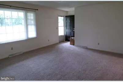 111 Walnut Drive, Fredericksburg, VA 22405 - Photo 12