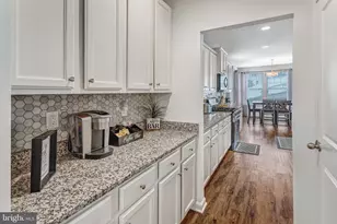 18 Melbourne Dr, Fredericksburg, VA 22405 - Photo 8