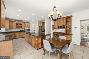 32 Mills Hollow Drive, Fredericksburg, VA 22406 - Photo 16