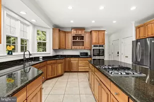32 Mills Hollow Drive, Fredericksburg, VA 22406 - Photo 10