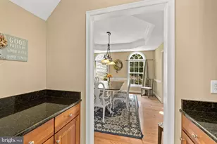 32 Mills Hollow Drive, Fredericksburg, VA 22406 - Photo 8
