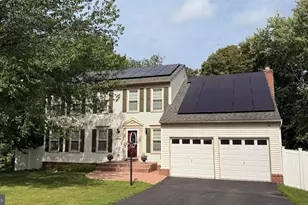 31 Ballantrae Ct, Stafford, VA 22554 - Photo 1