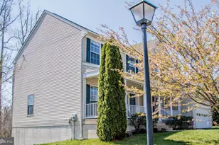 6 St Stephens Ct, Stafford, VA 22556 - Photo 2