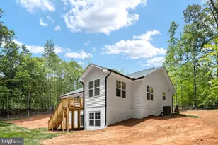 142 Chesapeake Dr, Stafford, VA 22554 - Photo 18