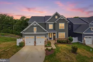 416 Crab Apple Dr, Stafford, VA 22554 - Photo 2
