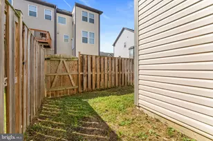 201 Spotswood St, Stafford, VA 22554 - Photo 48