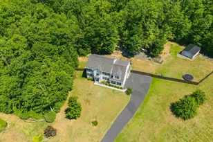 90 Maplewood Dr, Stafford, VA 22554 - Photo 2