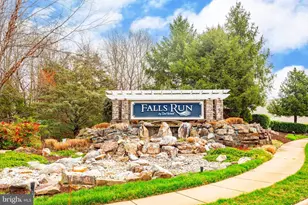12 Hanover Dr, Fredericksburg, VA 22406 - Photo 1
