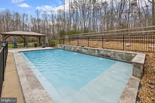 345 Long Meadow Dr, Fredericksburg, VA 22406 - Photo 54