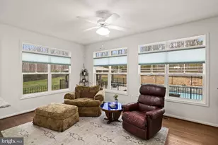 345 Long Meadow Dr, Fredericksburg, VA 22406 - Photo 24