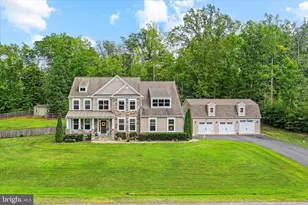 345 Long Meadow Dr, Fredericksburg, VA 22406 - Photo 2
