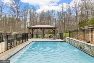 345 Long Meadow Dr, Fredericksburg, VA 22406 - Photo 56