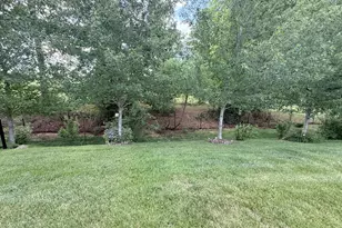 213 Long Point Dr, Fredericksburg, VA 22406 - Photo 32