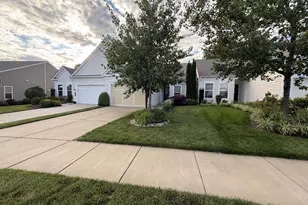 213 Long Point Dr, Fredericksburg, VA 22406 - Photo 2