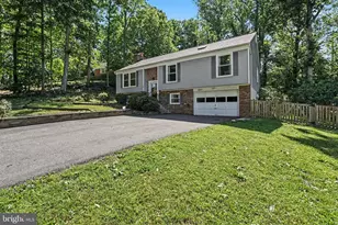 1007 Richmond Dr, Stafford, VA 22554 - Photo 2