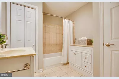 302 Grosvenor Lane #234, Stafford, VA 22556 - Photo 2