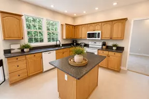 208 Foresail Cove, Stafford, VA 22554 - Photo 10