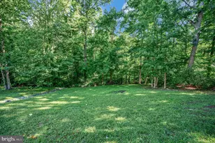 8 Ridgemore Cir, Fredericksburg, VA 22405 - Photo 4