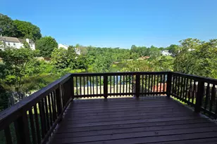 408 Munsons Hill Ct, Stafford, VA 22554 - Photo 2