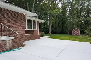 11 Patrick Henry St, Fredericksburg, VA 22405 - Photo 2
