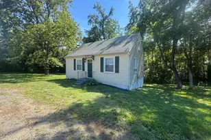 516 Wyne Dr, Fredericksburg, VA 22405 - Photo 2