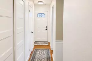 1012 James Madison Cir, Fredericksburg, VA 22405 - Photo 10