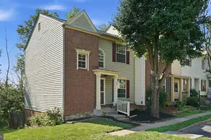 501 Wind Ridge Dr, Stafford, VA 22554 - Photo 2