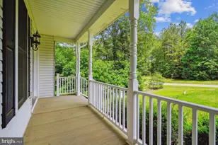 70 Ruby Glen Ln, Fredericksburg, VA 22405 - Photo 2