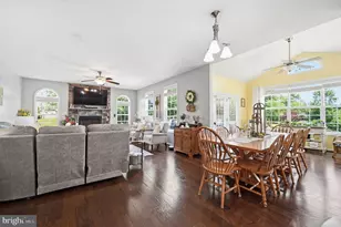 609 Monticello Dr, Stafford, VA 22556 - Photo 18