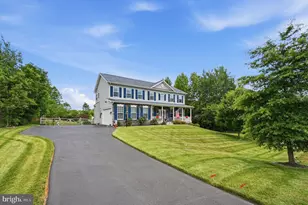 609 Monticello Dr, Stafford, VA 22556 - Photo 2