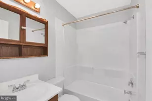 23 Oak Dr, Stafford, VA 22554 - Photo 4