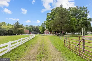 305 Chapel Green Rd, Fredericksburg, VA 22405 - Photo 92