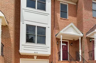 905 Shaw Ct, Fredericksburg, VA 22405 - Photo 1