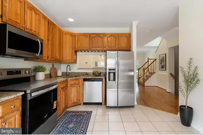 905 Shaw Court, Fredericksburg, VA 22405 - Photo 2